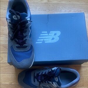 New Balance Navy and Charcoal Athletic Shoes men’s size 13